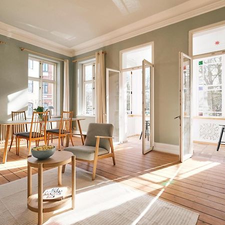 Villa Rosa - Charmante, Grosse Altbauwohnung Flensburg Luaran gambar