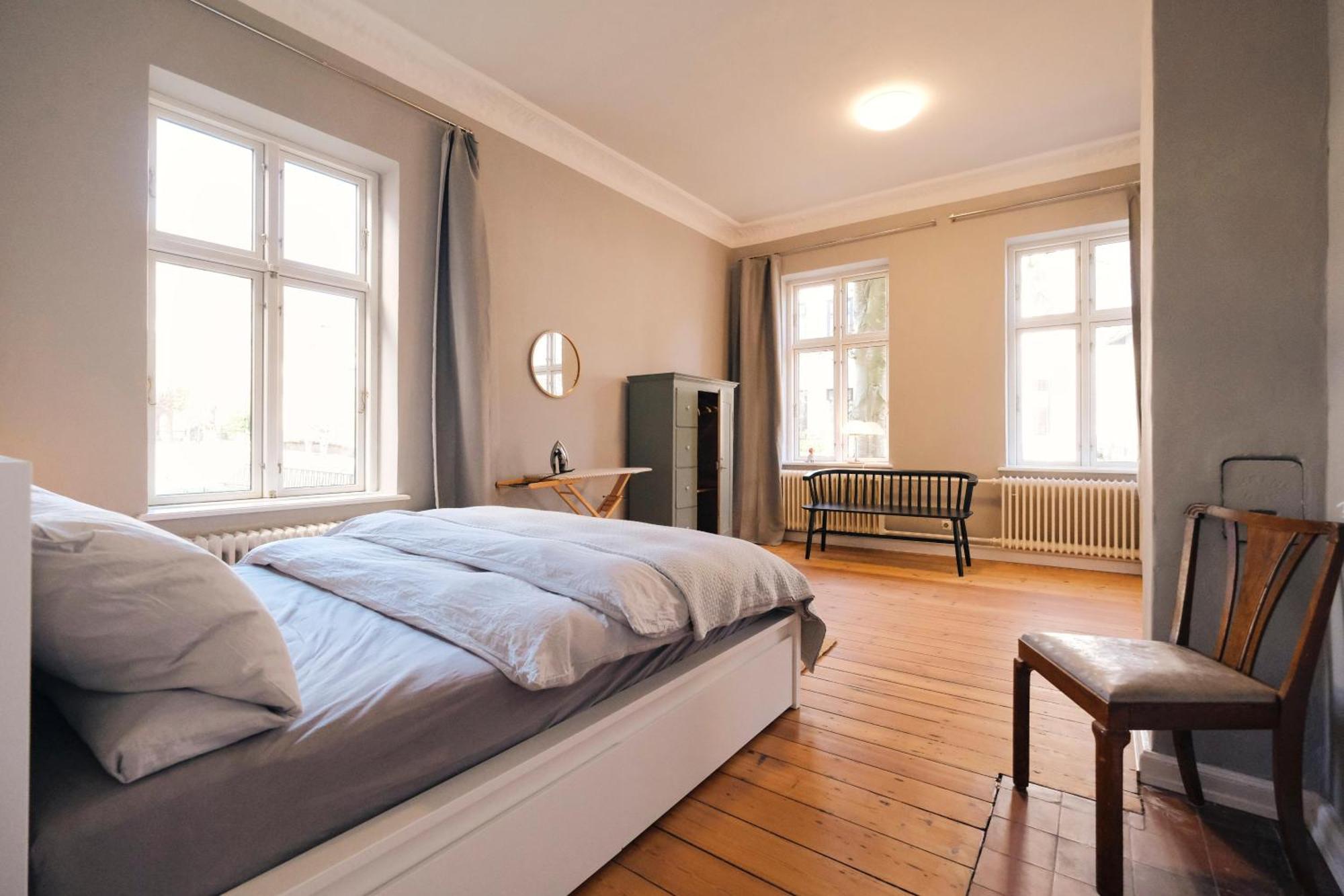 Villa Rosa - Charmante, Grosse Altbauwohnung Flensburg Luaran gambar
